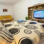 Urban Serenity Flat - Plaza Romania Mall