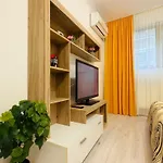 Apartment Urban Serenity Flat - Plaza Romania Mall Bucharest