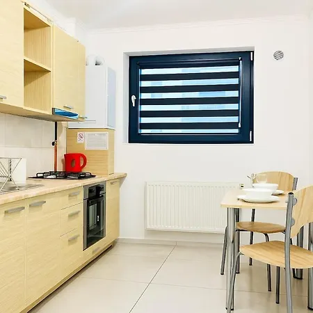 Urban Serenity Flat - Plaza Romania Mall Apartment *