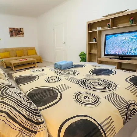 Urban Serenity Flat - Plaza Romania Mall