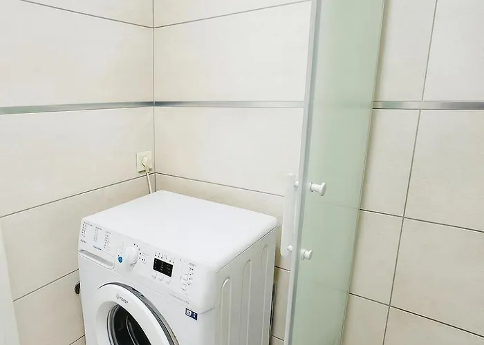 Urban Serenity Flat - Plaza Romania Mall * بوخارست